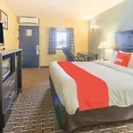 Oyo Hotel Knoxville Tn Cedar Bluff I-40